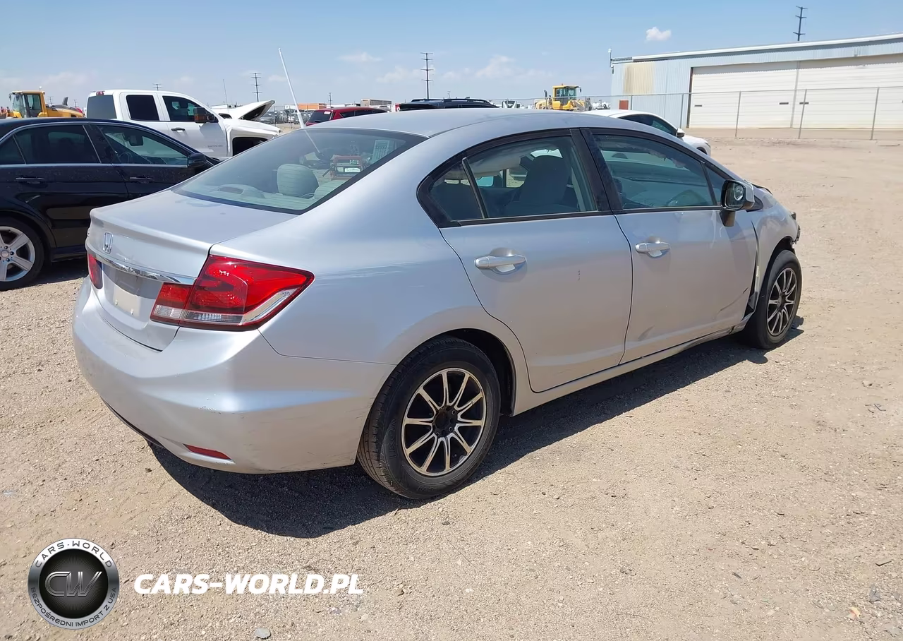 2013 Honda Civic Lx VIN:2HGFB2F58DH541643 - 4