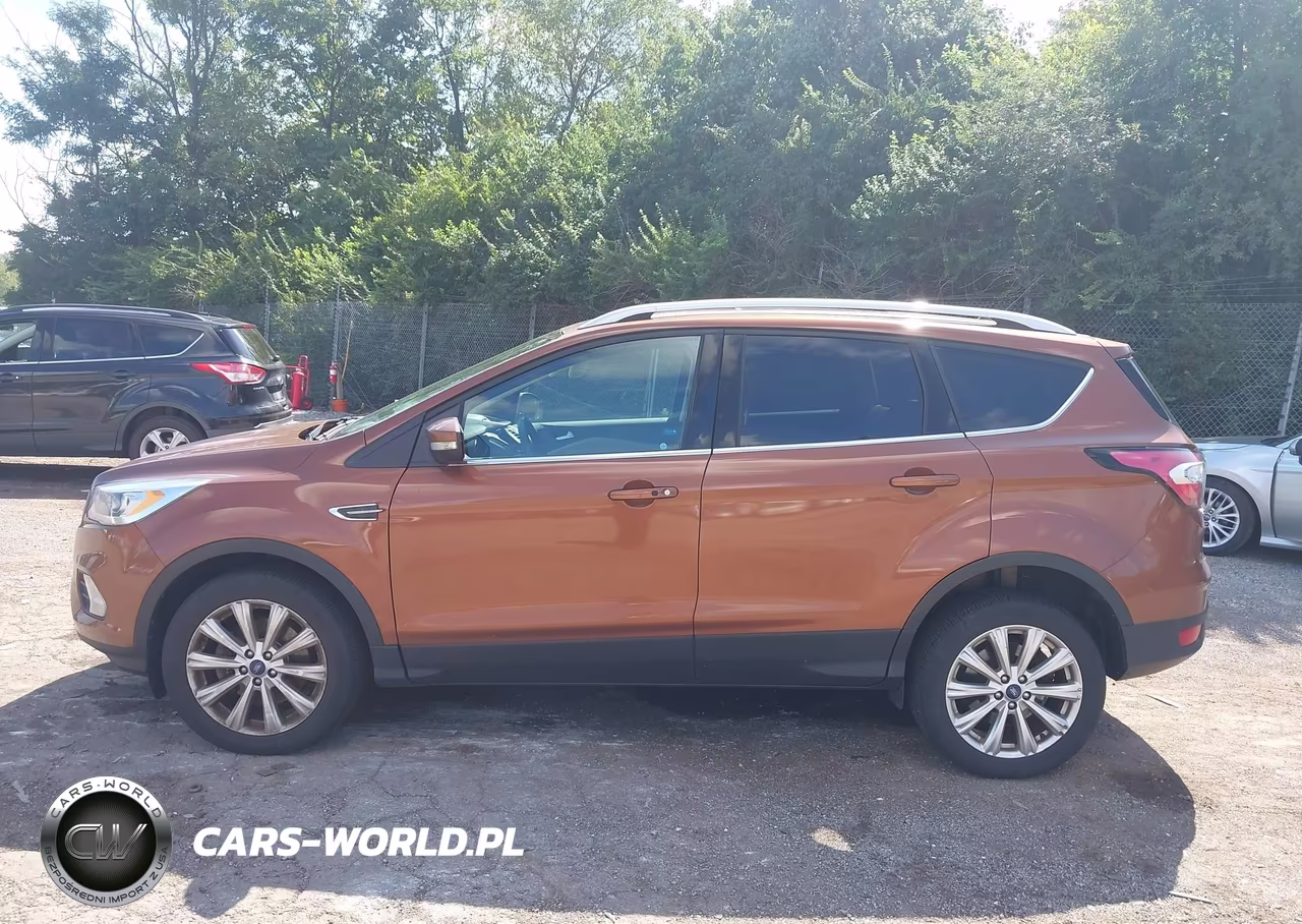 2017 Ford Escape Titanium VIN:1FMCU9JD8HUC06383 - 14