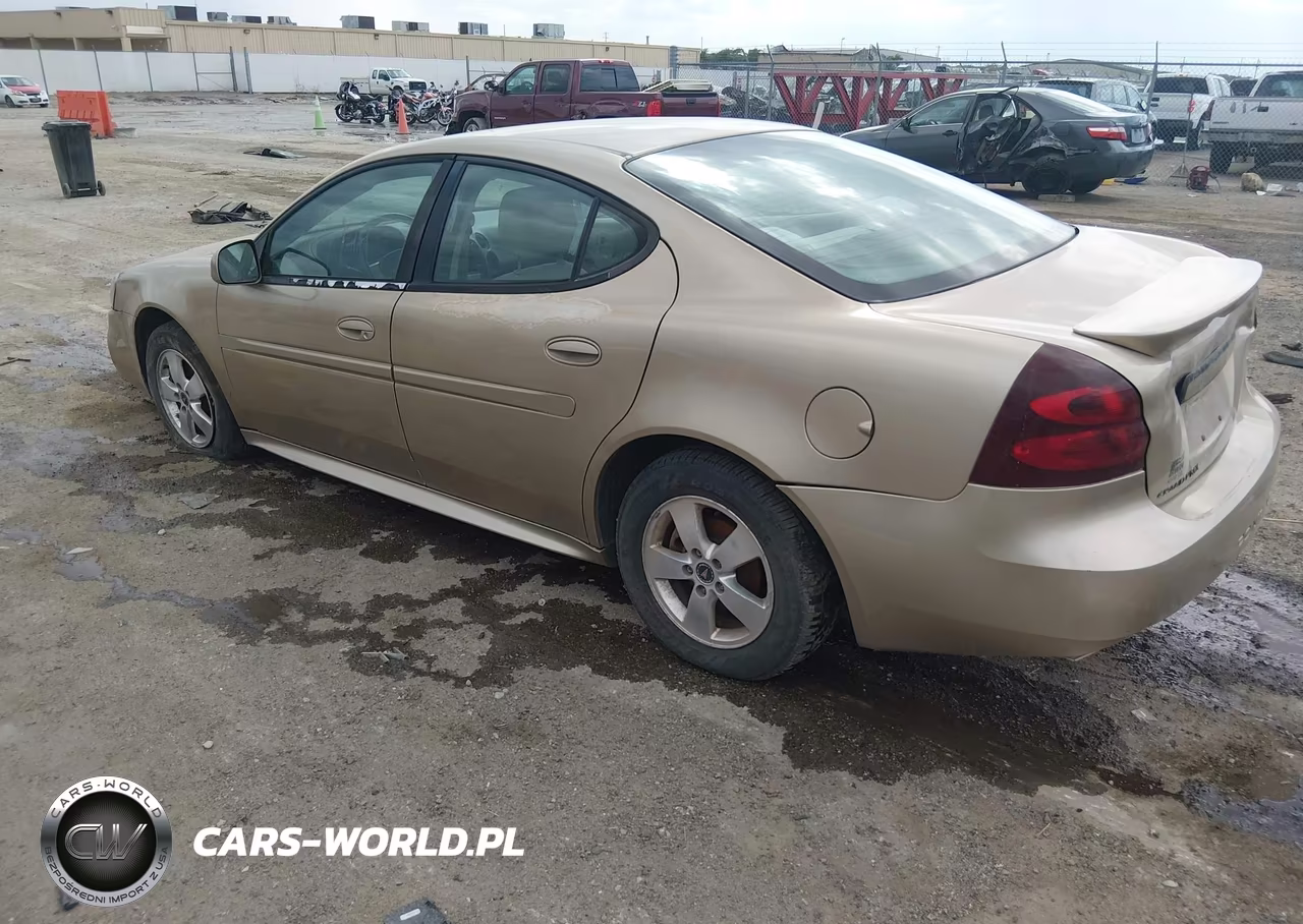 2005 Pontiac Grand Prix VIN:2G2WP522551307035 - 3