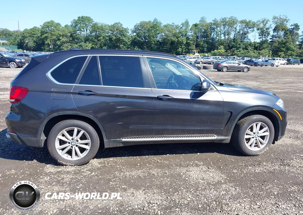 2015 BMW X5 xDrive35I VIN:5UXKR0C59F0K63262 - 13