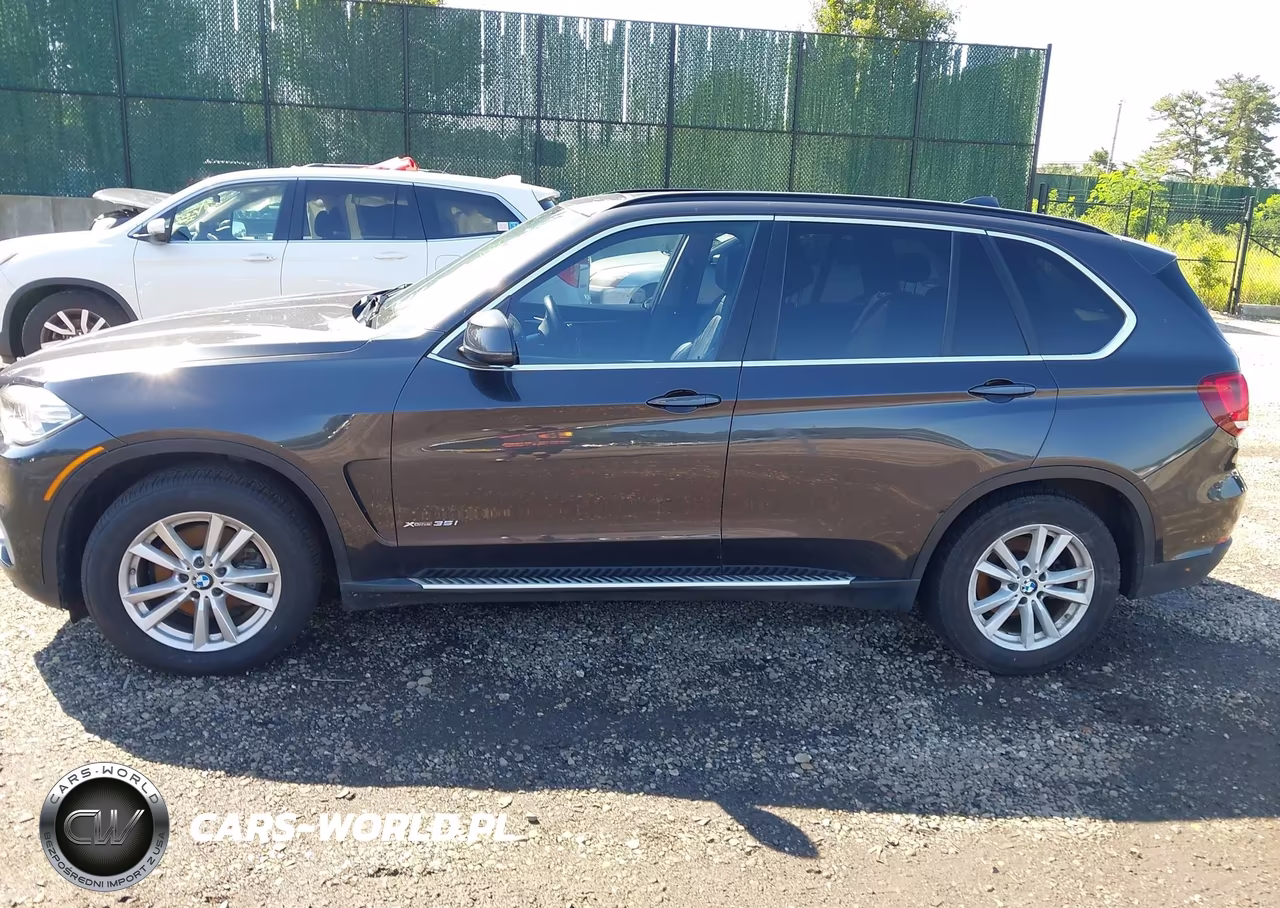 2015 BMW X5 xDrive35I VIN:5UXKR0C59F0K63262 - 14