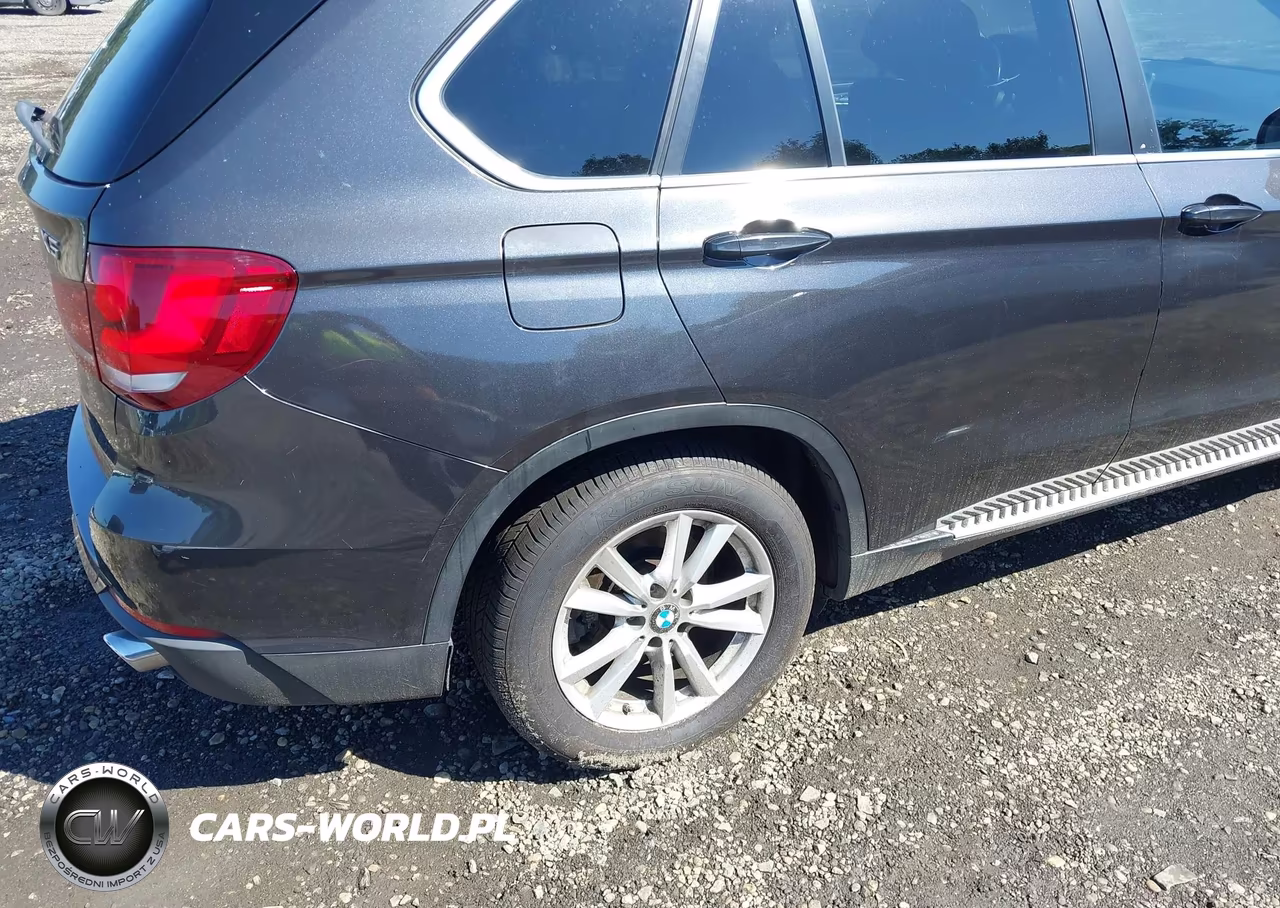 2015 BMW X5 xDrive35I VIN:5UXKR0C59F0K63262 - 6