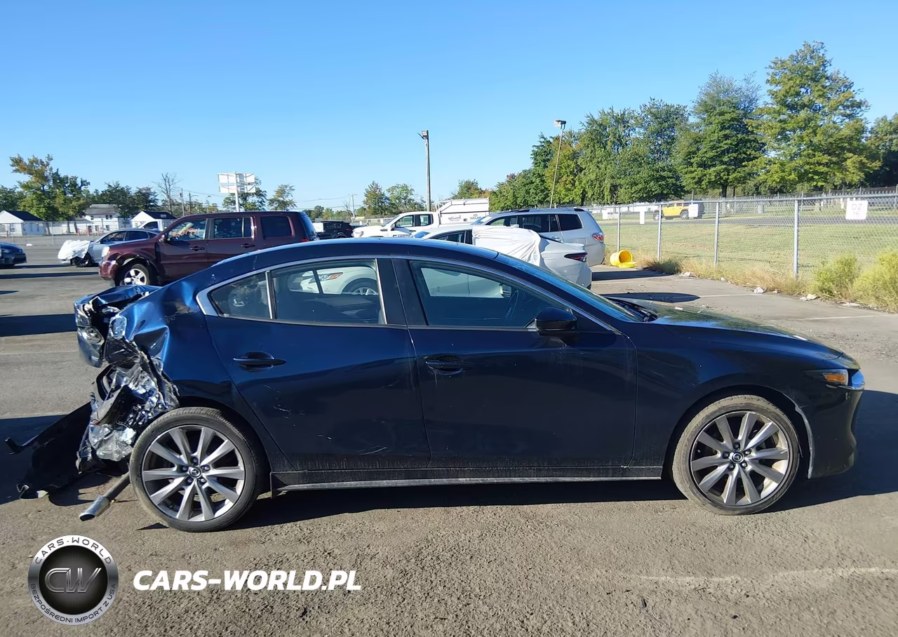 2021 Mazda Mazda3 Preferred VIN:3MZBPBCM2MM208928 - 13