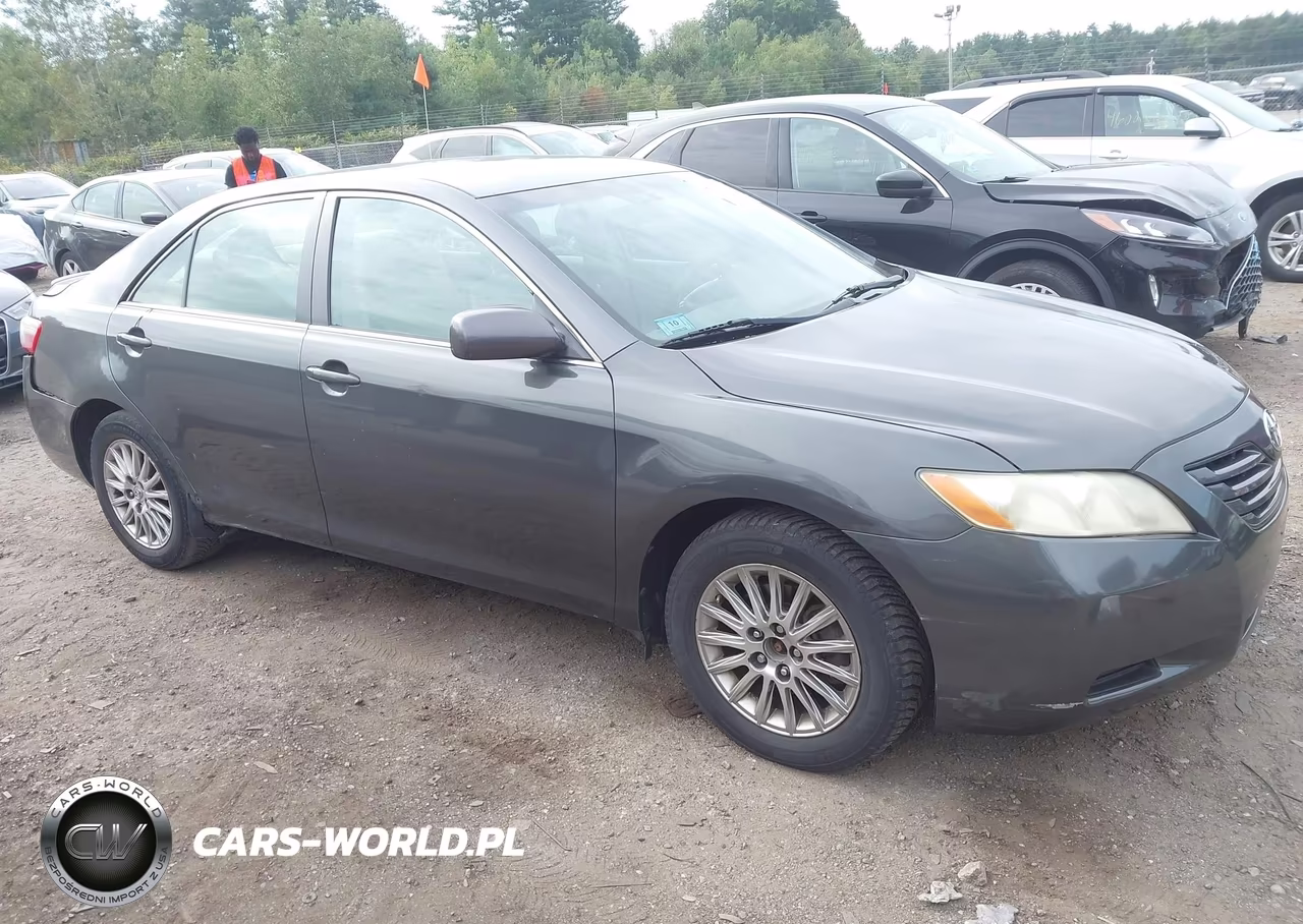 2007 Toyota Camry Le – zdjęcie 1 z 12