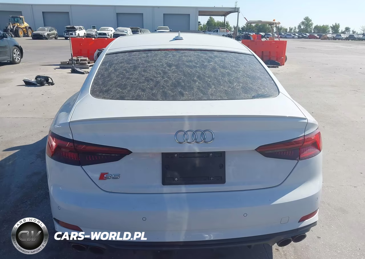 2018 Audi S5 3.0T Premium Plus VIN:WAUC4CF51JA128505 - 17
