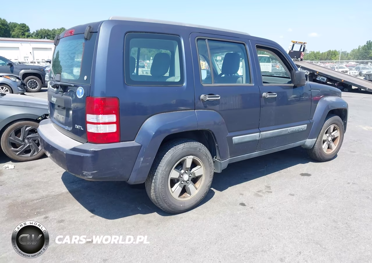 2008 Jeep Liberty Sport VIN:1J8GN28K58W279514 - 4