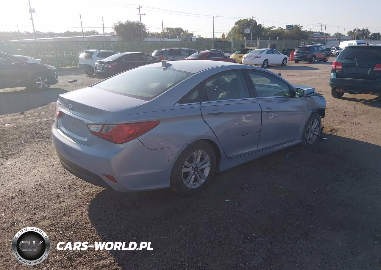 2014 Hyundai Sonata Gls VIN:5NPEB4AC1EH910279 - 4
