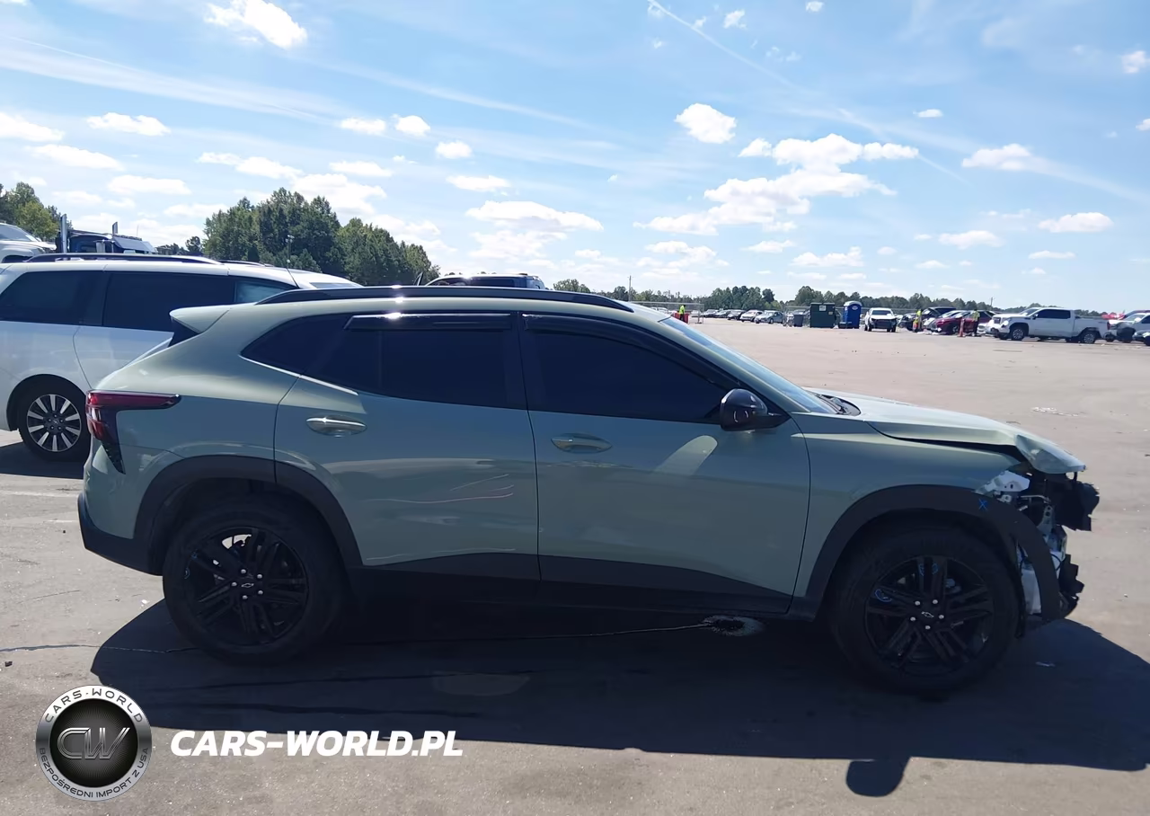 2025 Chevrolet Trax Fwd Activ VIN:KL77LKEP7SC110677 - 14