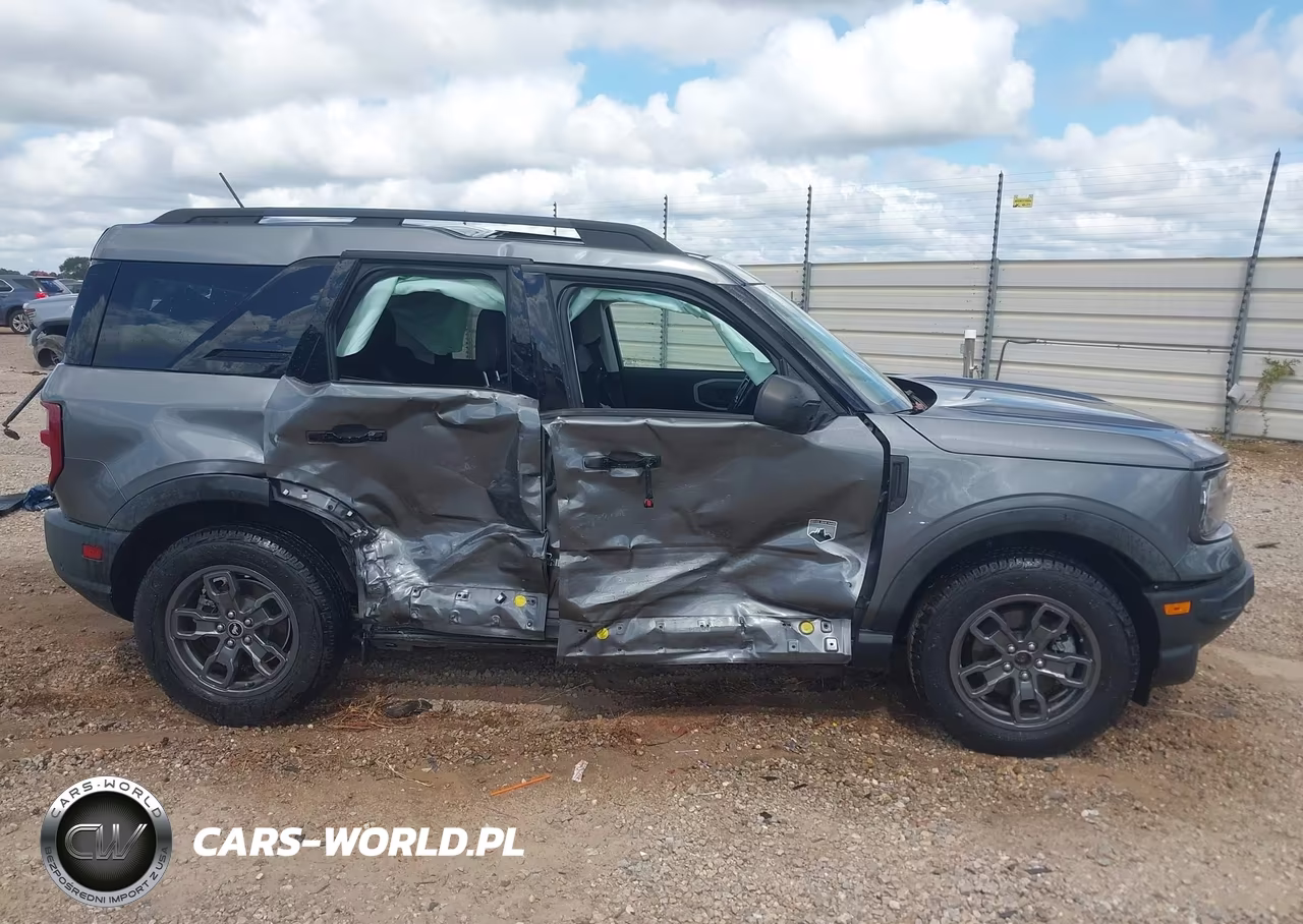 2022 Ford Bronco Sport Big Bend VIN:3FMCR9B62NRD02692 - 13