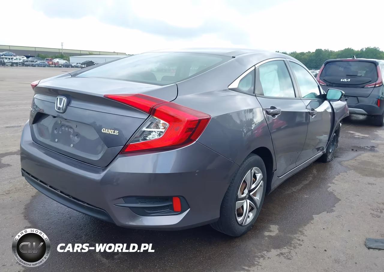 2018 Honda Civic Lx VIN:19XFC2F51JE013476 - 4