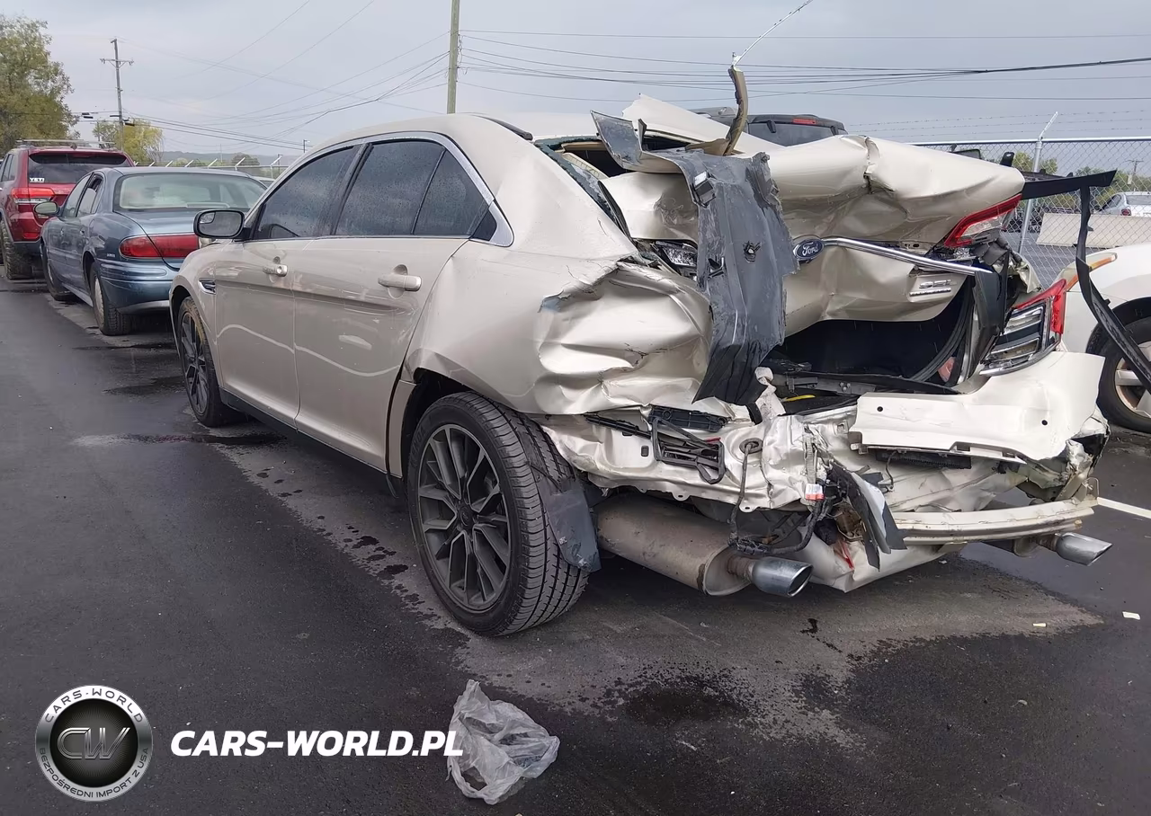 2017 Ford Taurus Sel VIN:1FAHP2E81HG105180 - 3