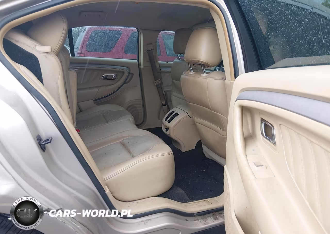 2017 Ford Taurus Sel VIN:1FAHP2E81HG105180 - 8