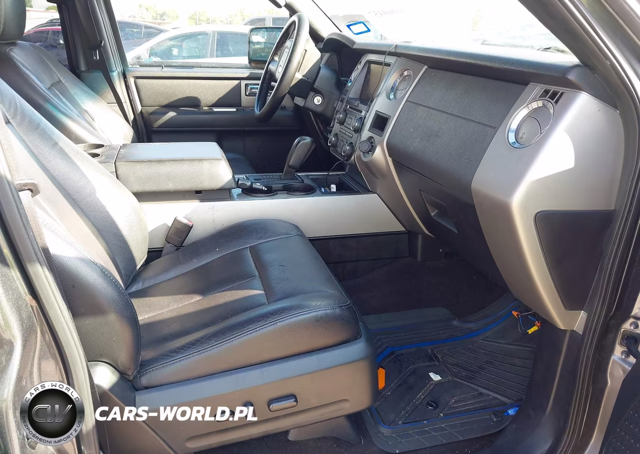 2015 Ford Expedition Xlt VIN:1FMJU1HT2FEF03419 - 5