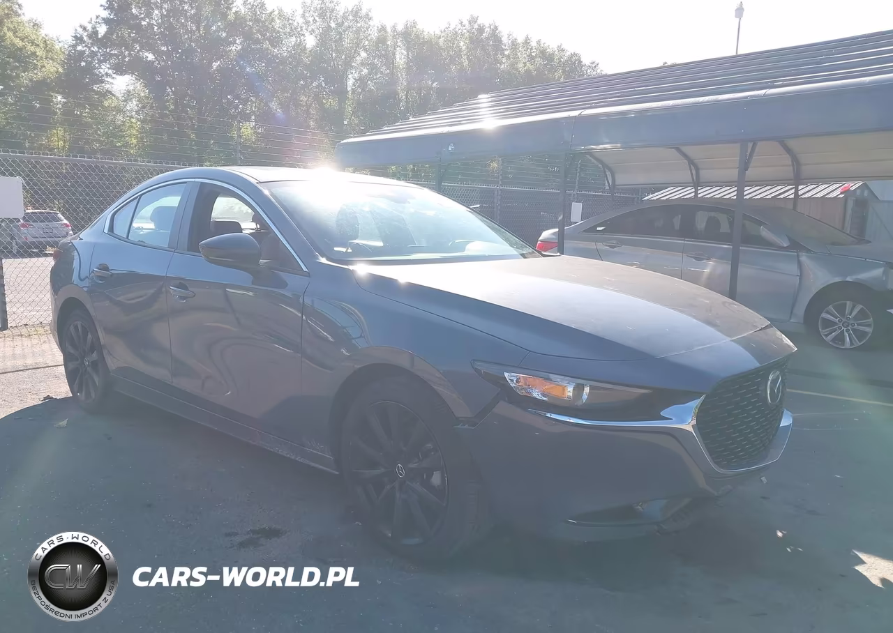 2022 Mazda Mazda3 Carbon Edition