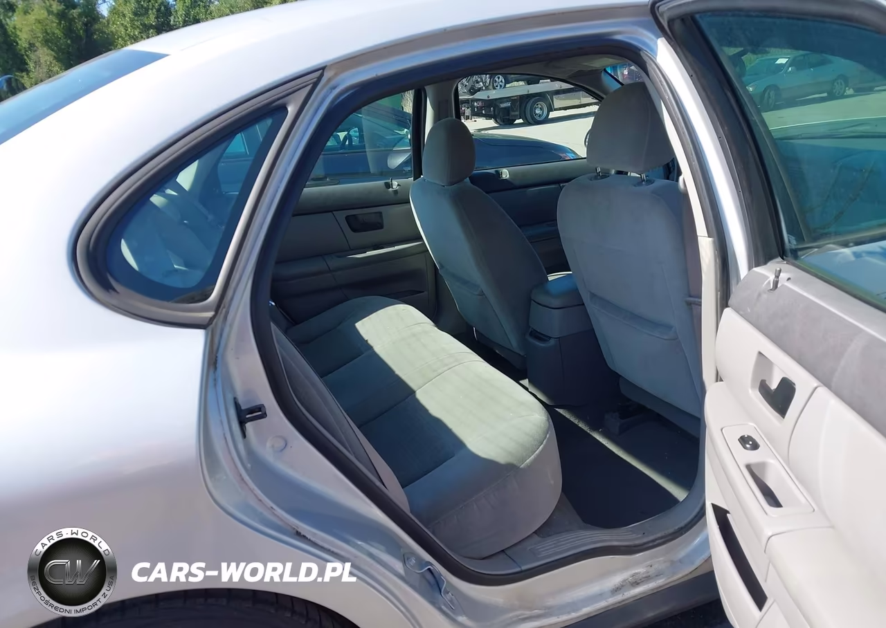 2007 Ford Taurus Se VIN:1FAFP53U97A197827 - 8