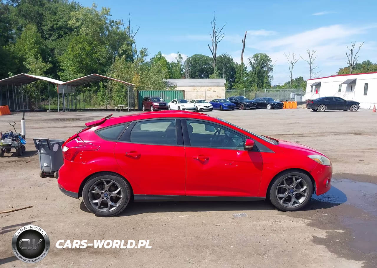 2014 Ford Focus Se VIN:1FADP3K2XEL443667 - 13