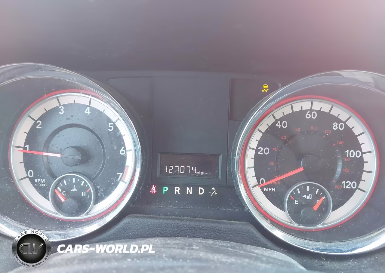 2011 Dodge Grand Caravan Express VIN:2D4RN4DGXBR742442 - 7