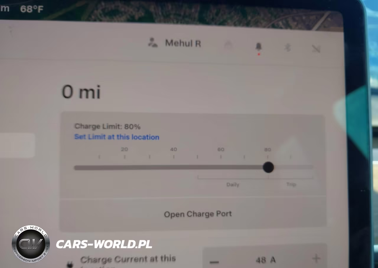 2022 Tesla Model Y Long Range Dual Motor All-Wheel Drive VIN:7SAYGAEE7NF465220 - 17