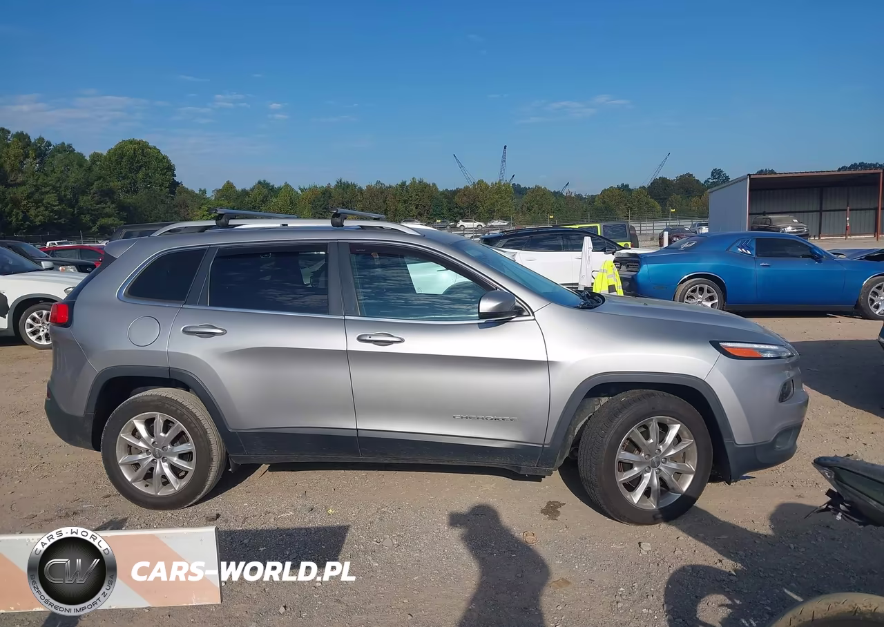 2017 Jeep Cherokee Limited 4X4 VIN:1C4PJMDBXHW515286 - 13
