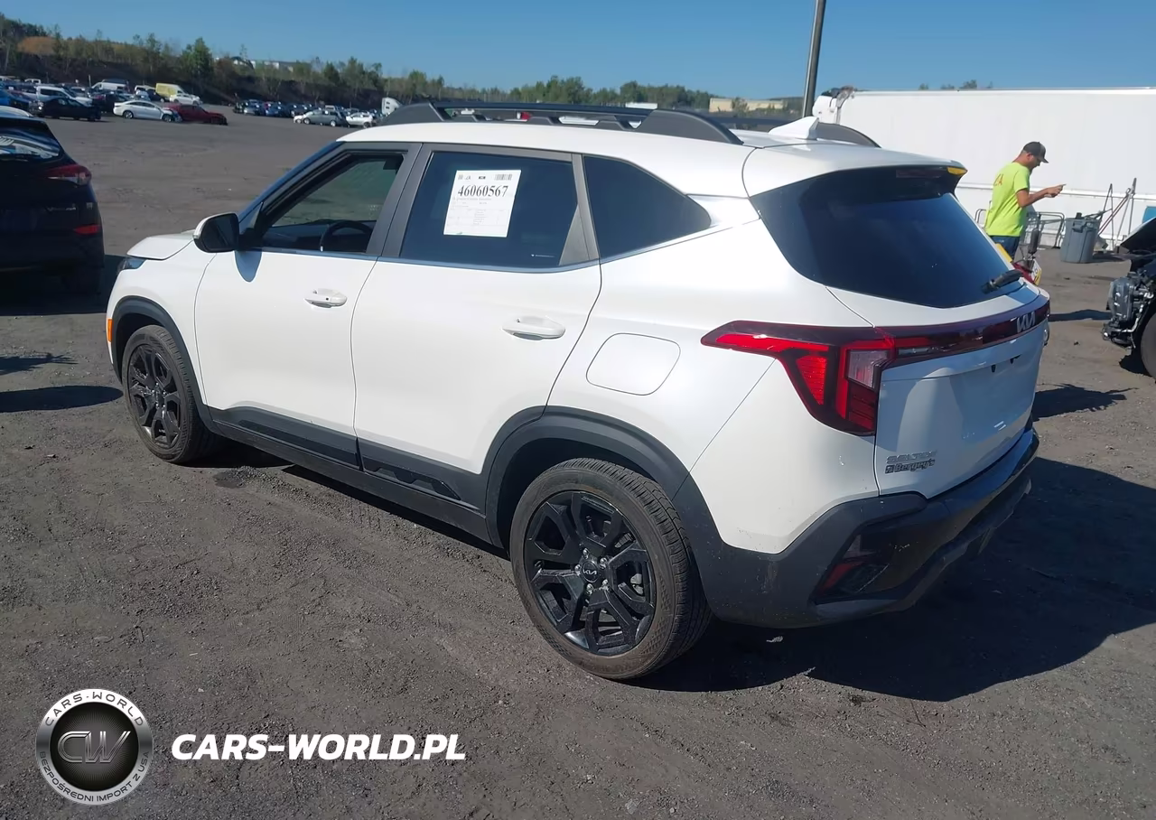 2024 Kia Seltos X-Line VIN:KNDEUCA77R7588264 - 3