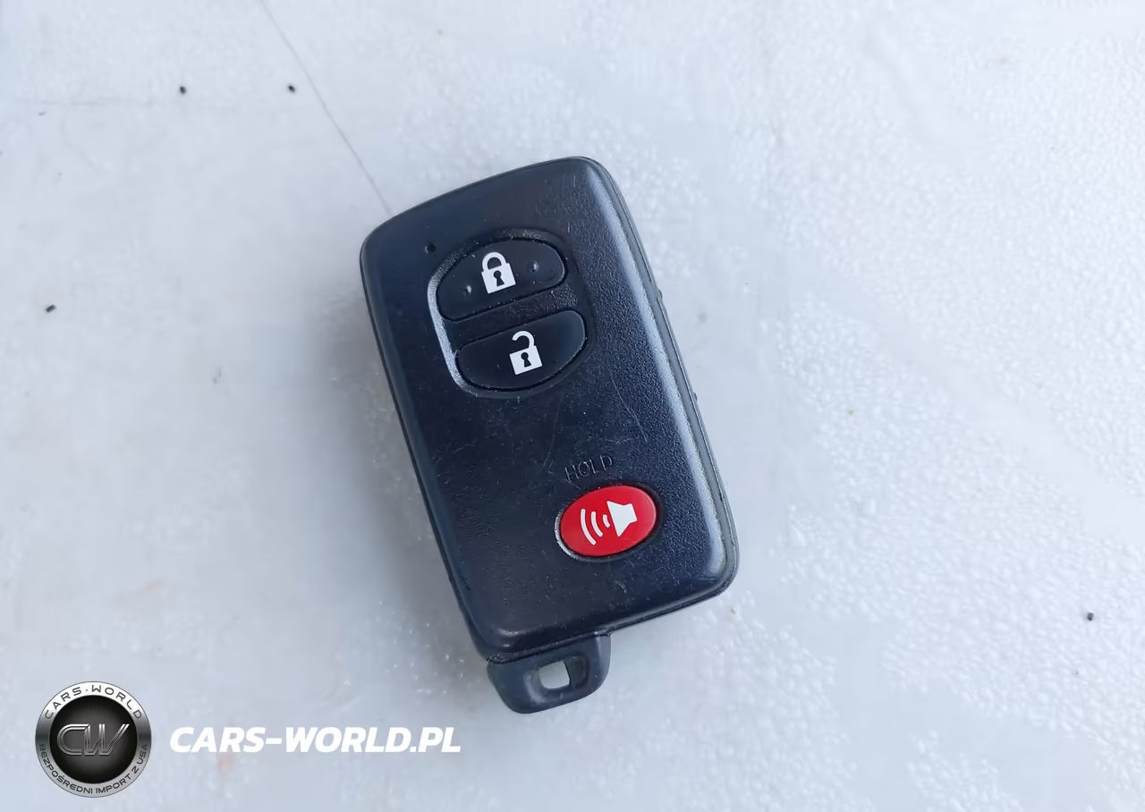 2015 Toyota Prius Two VIN:JTDKN3DU2F0453778 - 11
