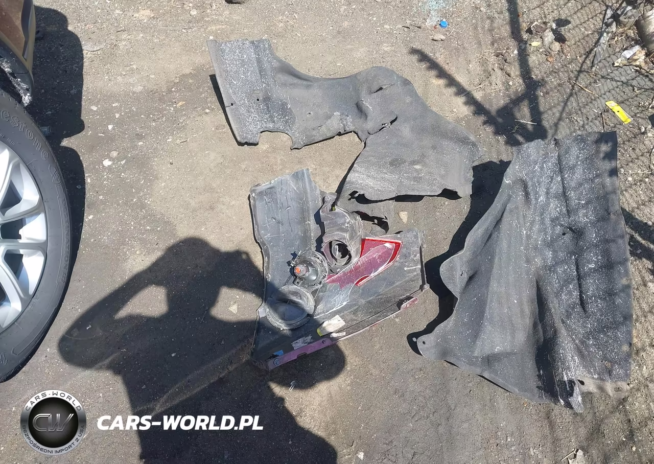 2021 Jeep Grand Cherokee Laredo E 4X4 VIN:1C4RJFAGXMC691092 - 12