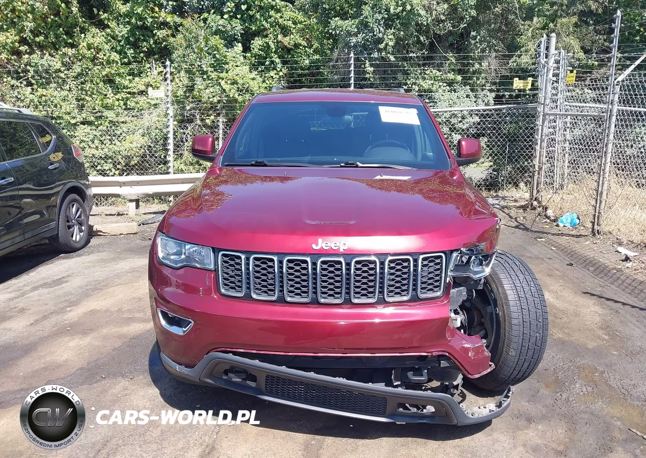 2021 Jeep Grand Cherokee Laredo E 4X4 VIN:1C4RJFAGXMC691092 - 13