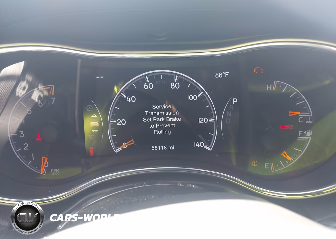 2021 Jeep Grand Cherokee Laredo E 4X4 VIN:1C4RJFAGXMC691092 - 7