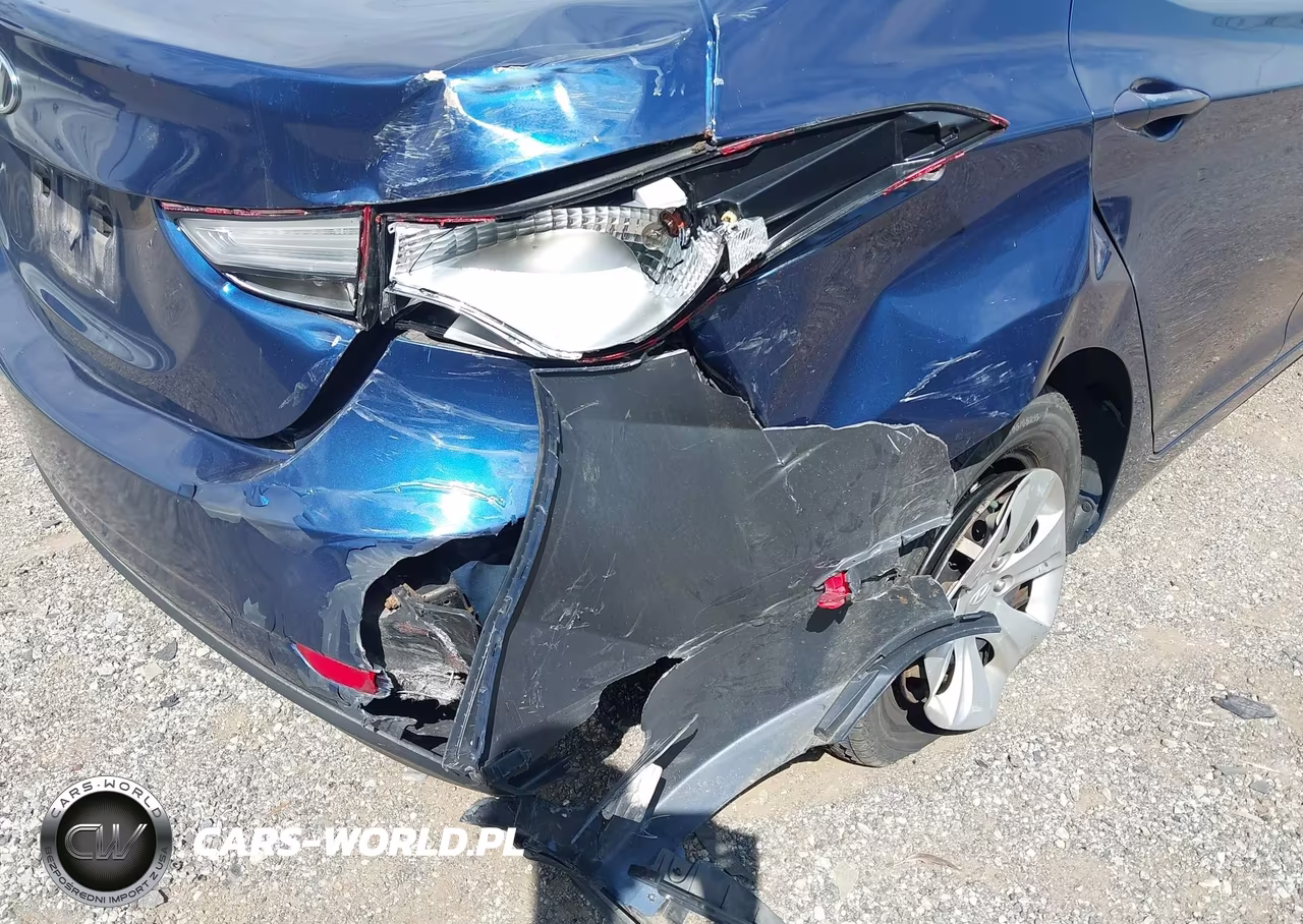 2016 Hyundai Elantra Se VIN:5NPDH4AE5GH668157 - 12