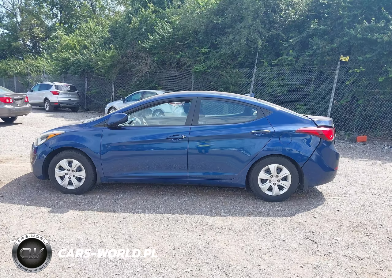 2016 Hyundai Elantra Se VIN:5NPDH4AE5GH668157 - 15