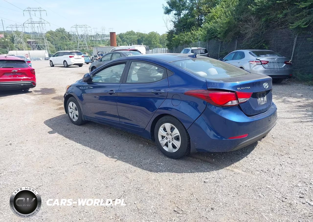 2016 Hyundai Elantra Se VIN:5NPDH4AE5GH668157 - 3