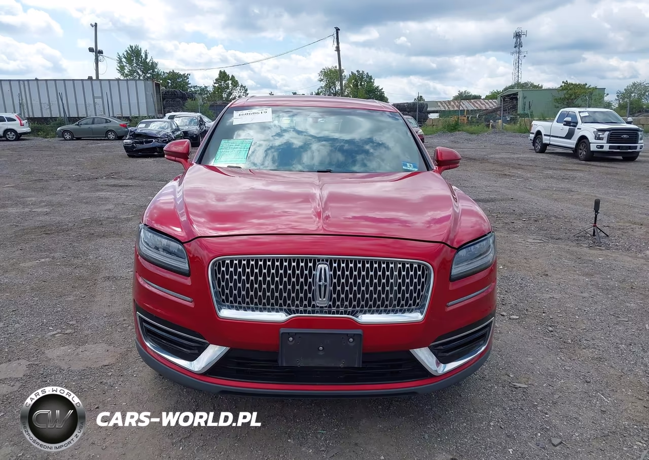 2020 Lincoln Nautilus Standard VIN:2LMPJ8J96LBL08719 - 12