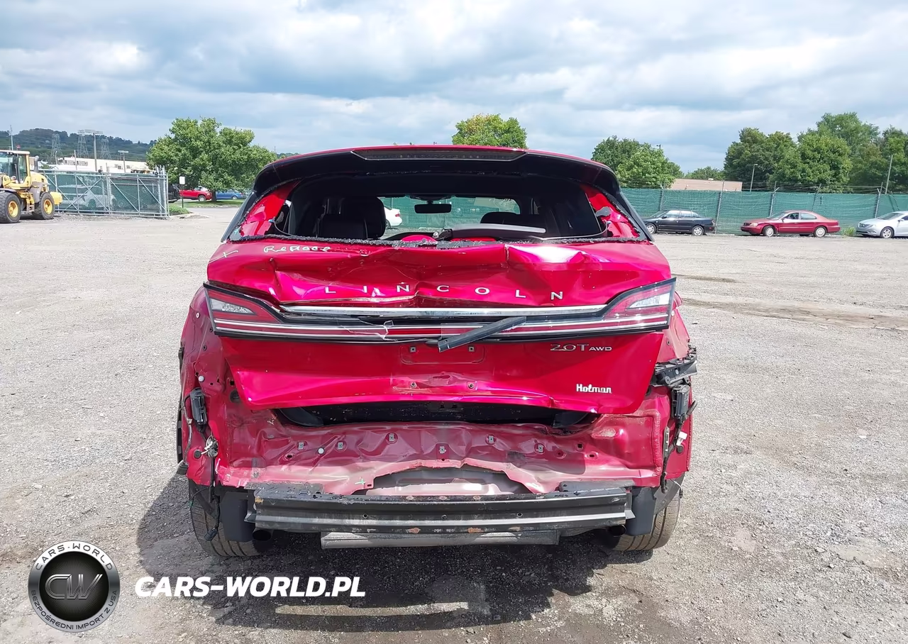 2020 Lincoln Nautilus Standard VIN:2LMPJ8J96LBL08719 - 16