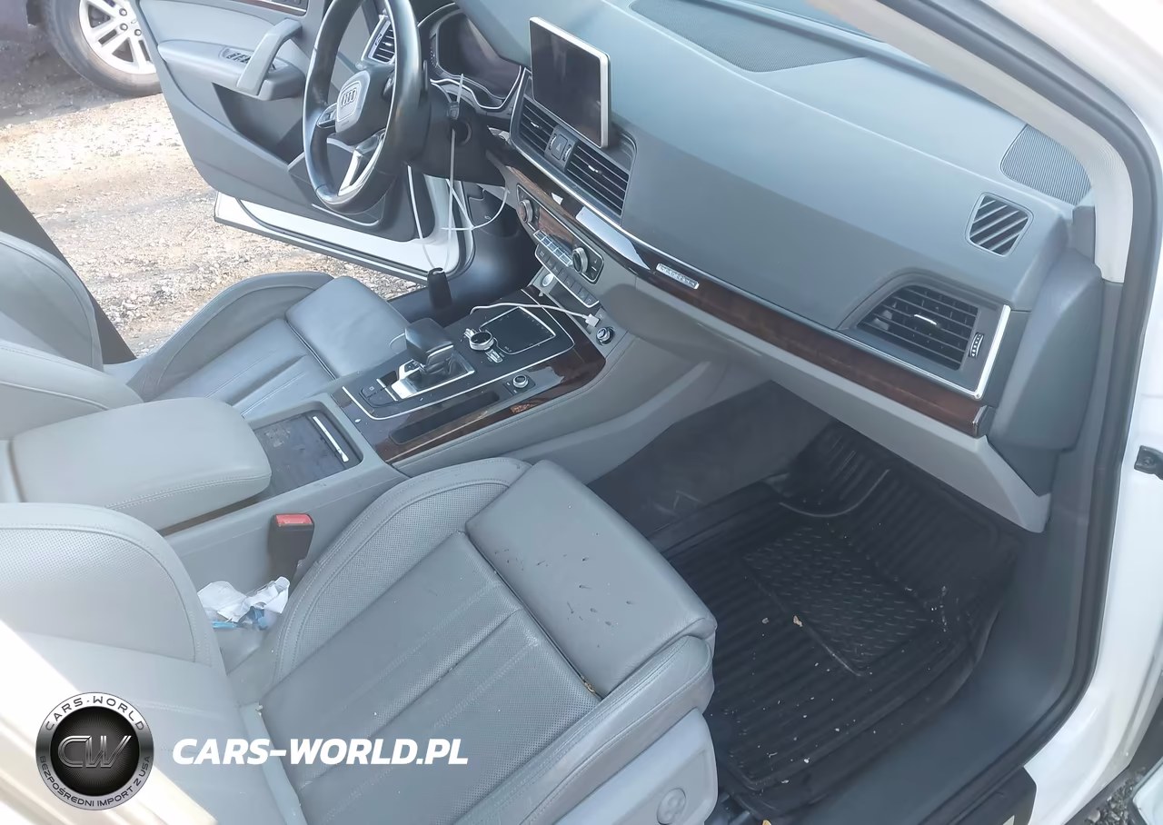 2019 Audi Q5 45 Premium VIN:WA1BNAFY6K2085585 - 5