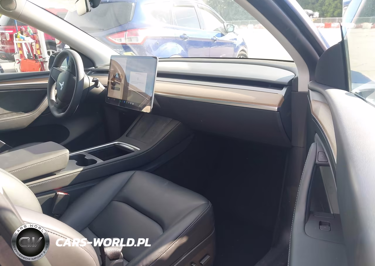 2024 Tesla Model Y Long Range Single Motor Rear-Wheel Drive-Rwd VIN:7SAYGDED1RF191950 - 5