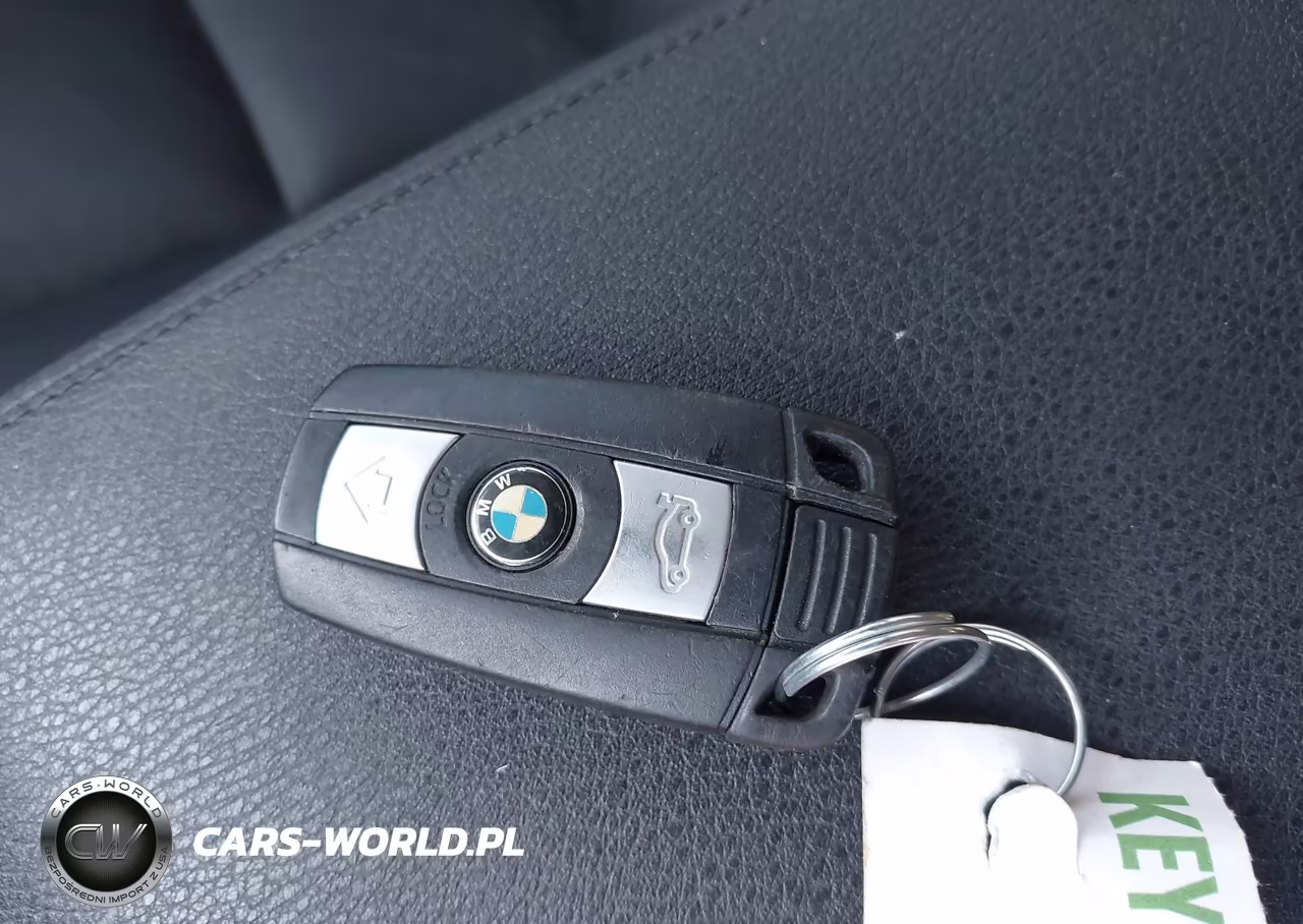 2015 BMW X1 Sdrive28I VIN:WBAVM1C5XFV318739 - 11