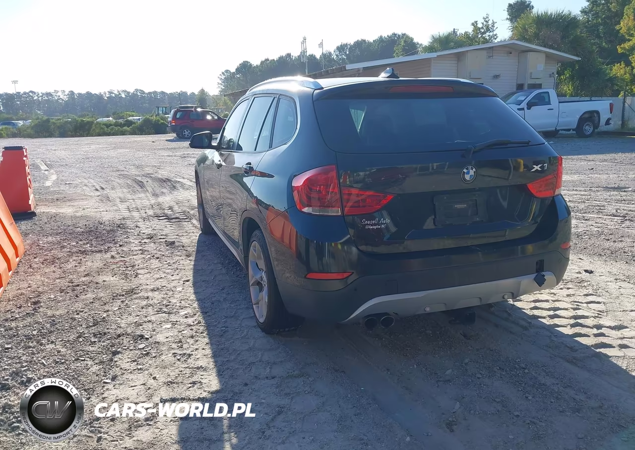 2015 BMW X1 Sdrive28I VIN:WBAVM1C5XFV318739 - 3