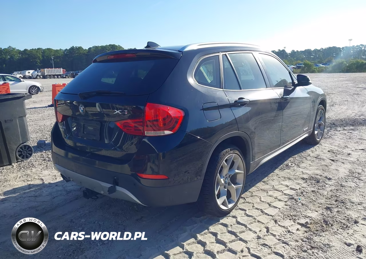 2015 BMW X1 Sdrive28I VIN:WBAVM1C5XFV318739 - 4