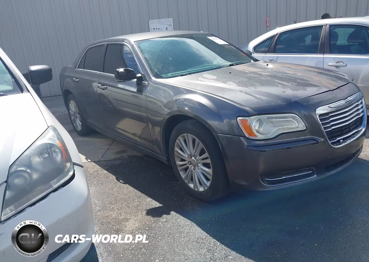 2014 Chrysler 300 VIN:2C3CCARG0EH229103 - 1
