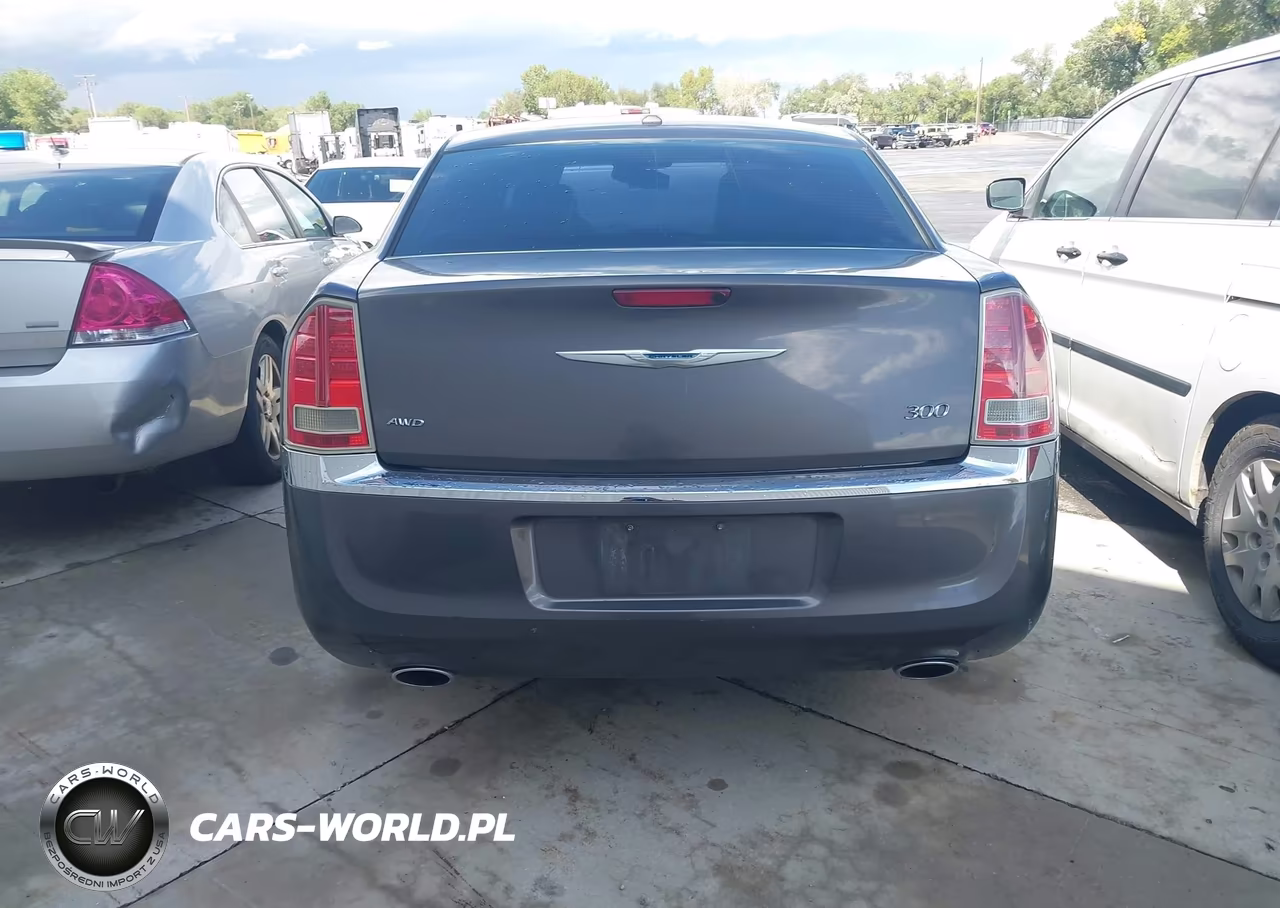 2014 Chrysler 300 VIN:2C3CCARG0EH229103 - 16