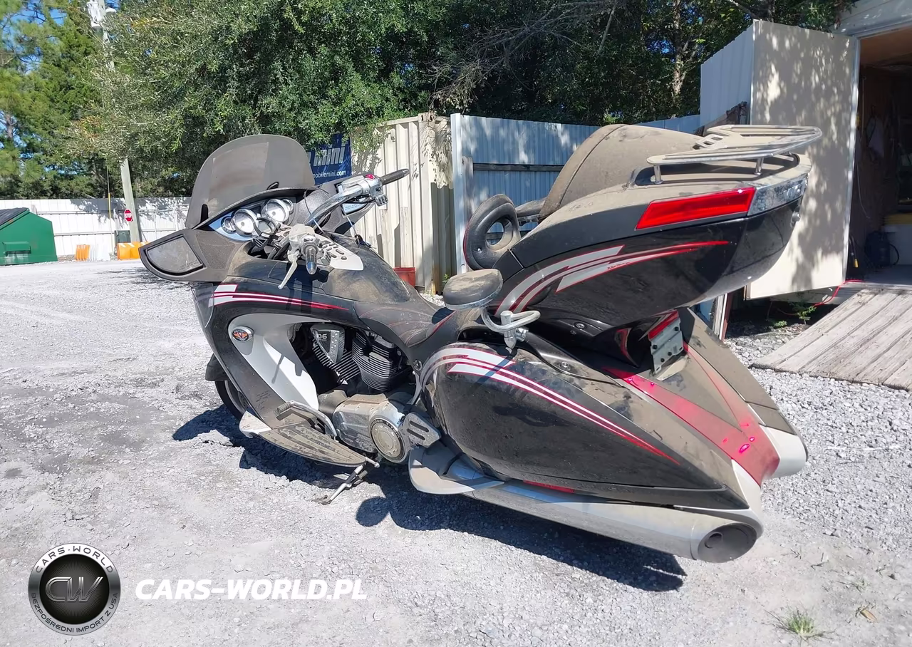 2009 Victory Motorcycles Vision Touring VIN:5VPSD36D293003679 - 3