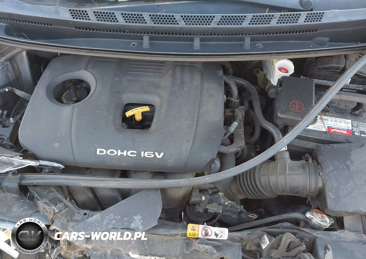 2018 Kia Forte S VIN:3KPFL4A76JE241641 - 10