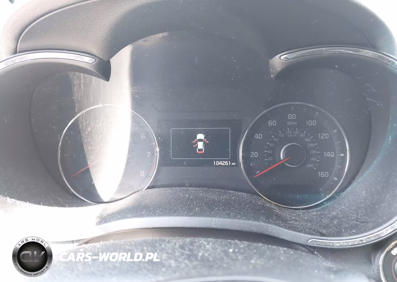 2018 Kia Forte S VIN:3KPFL4A76JE241641 - 7