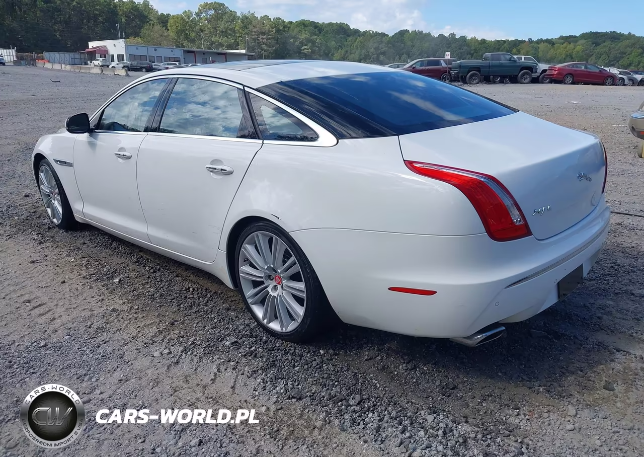 2011 Jaguar Xj Xjl Supercharged VIN:SAJWA2GEXBMV07683 - 3