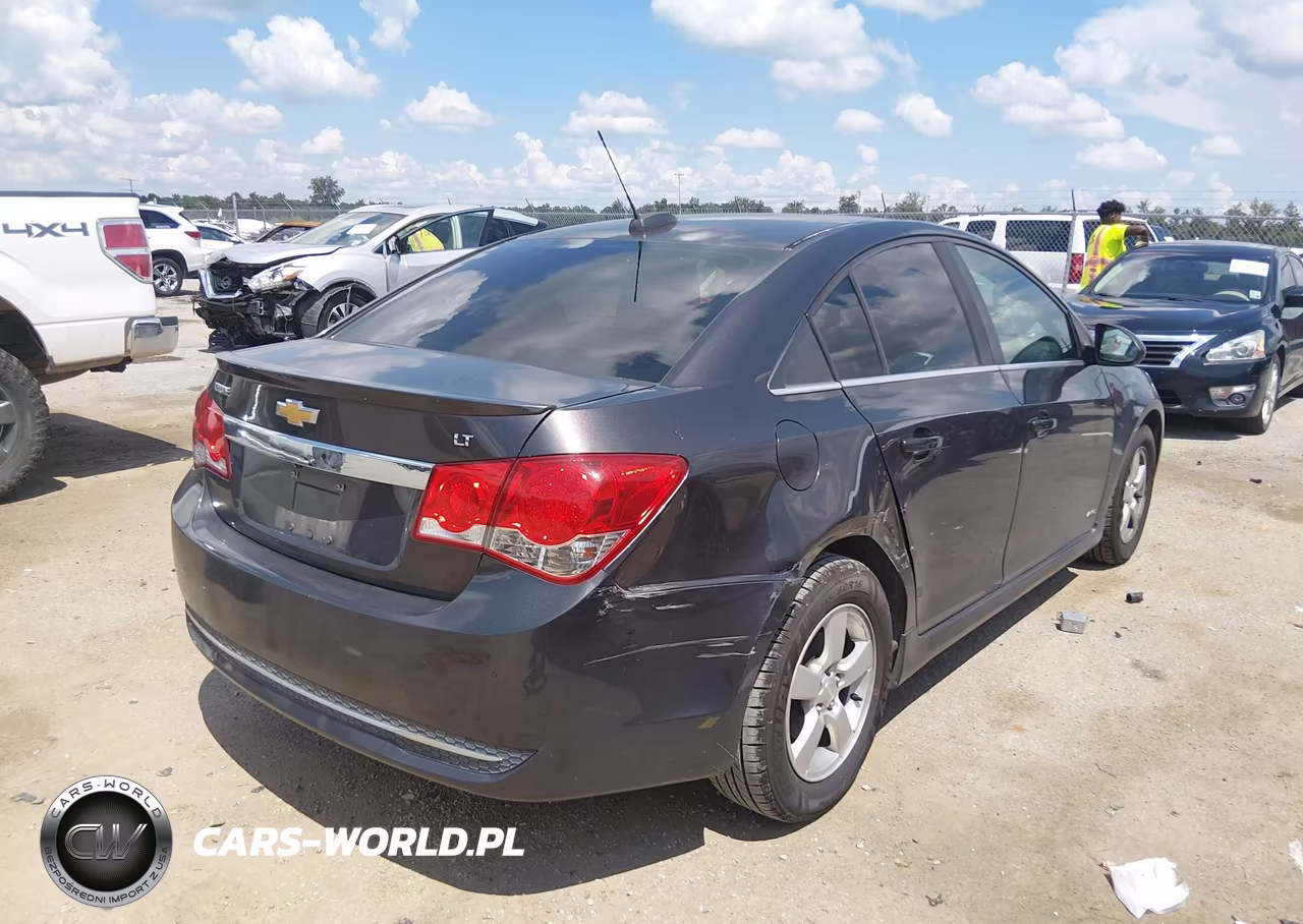 2015 Chevrolet Cruze 1Lt Auto VIN:1G1PC5SB7F7167000 - 4
