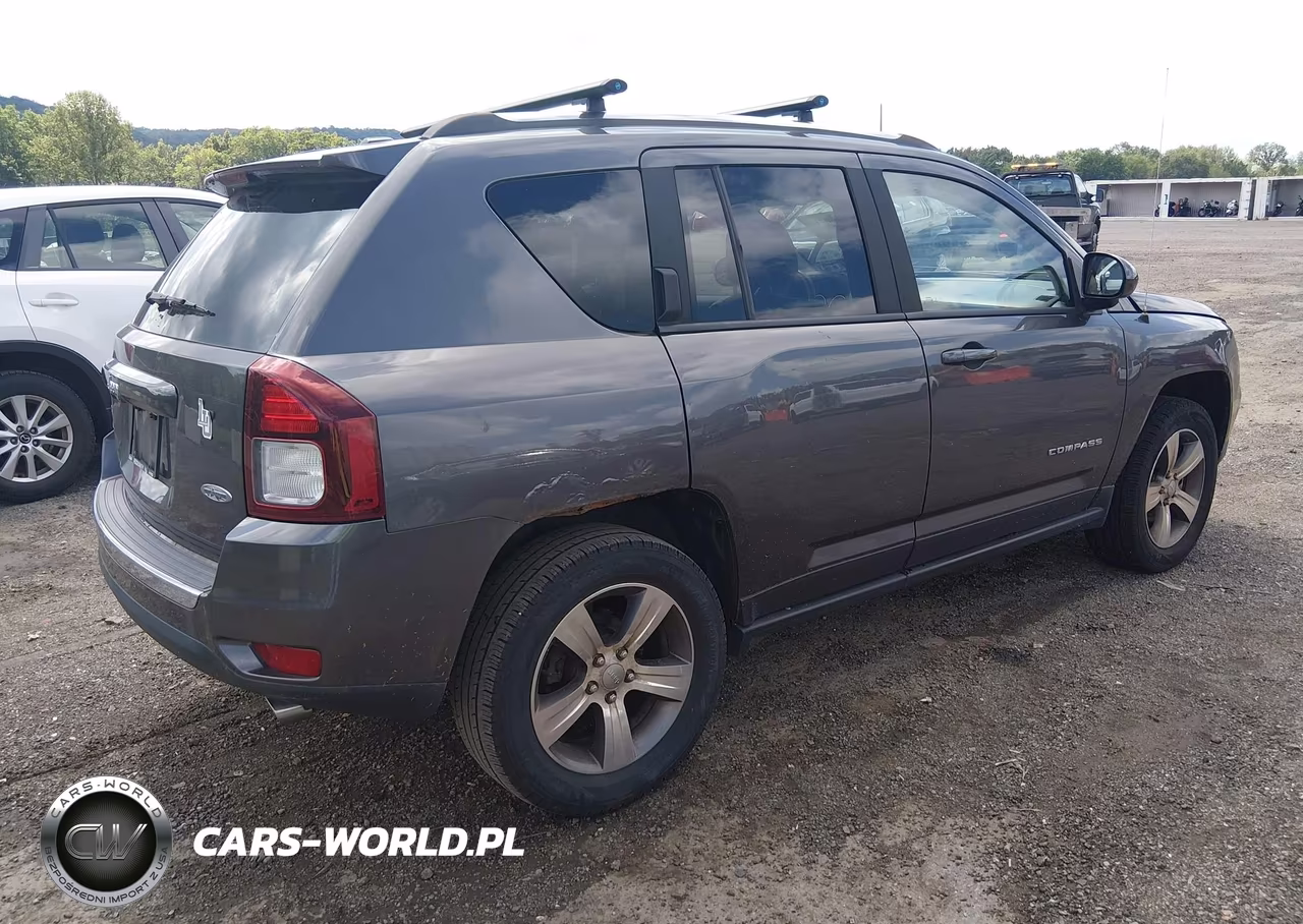 2016 Jeep Compass High Altitude Edition VIN:1C4NJDEB0GD681333 - 4