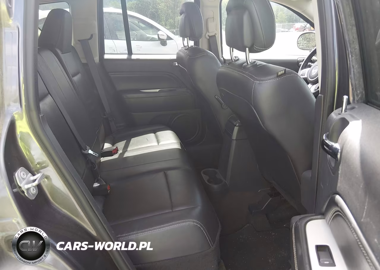 2016 Jeep Compass High Altitude Edition VIN:1C4NJDEB0GD681333 - 8