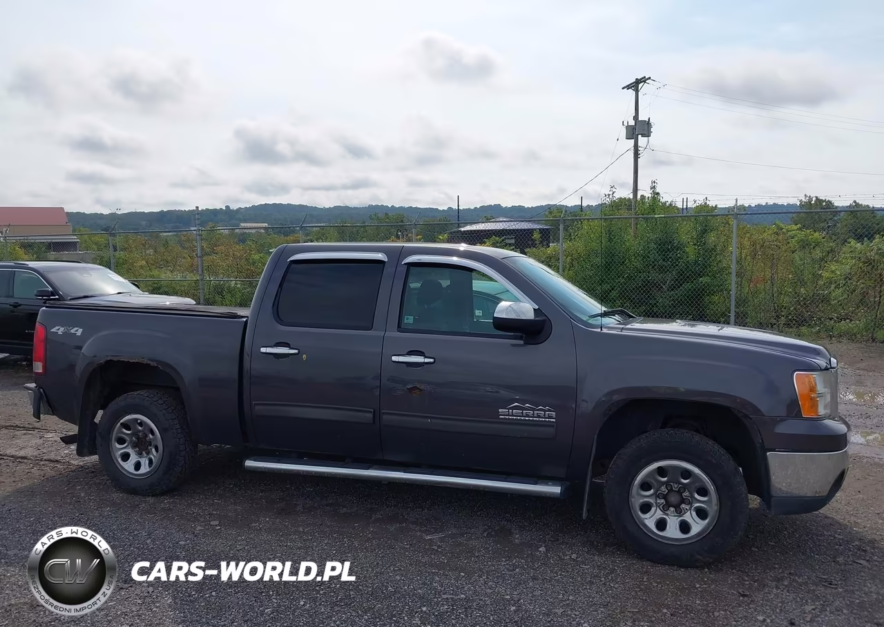 2010 GMC Sierra 1500 Sl VIN:3GTRKUEA6AG270745 - 14