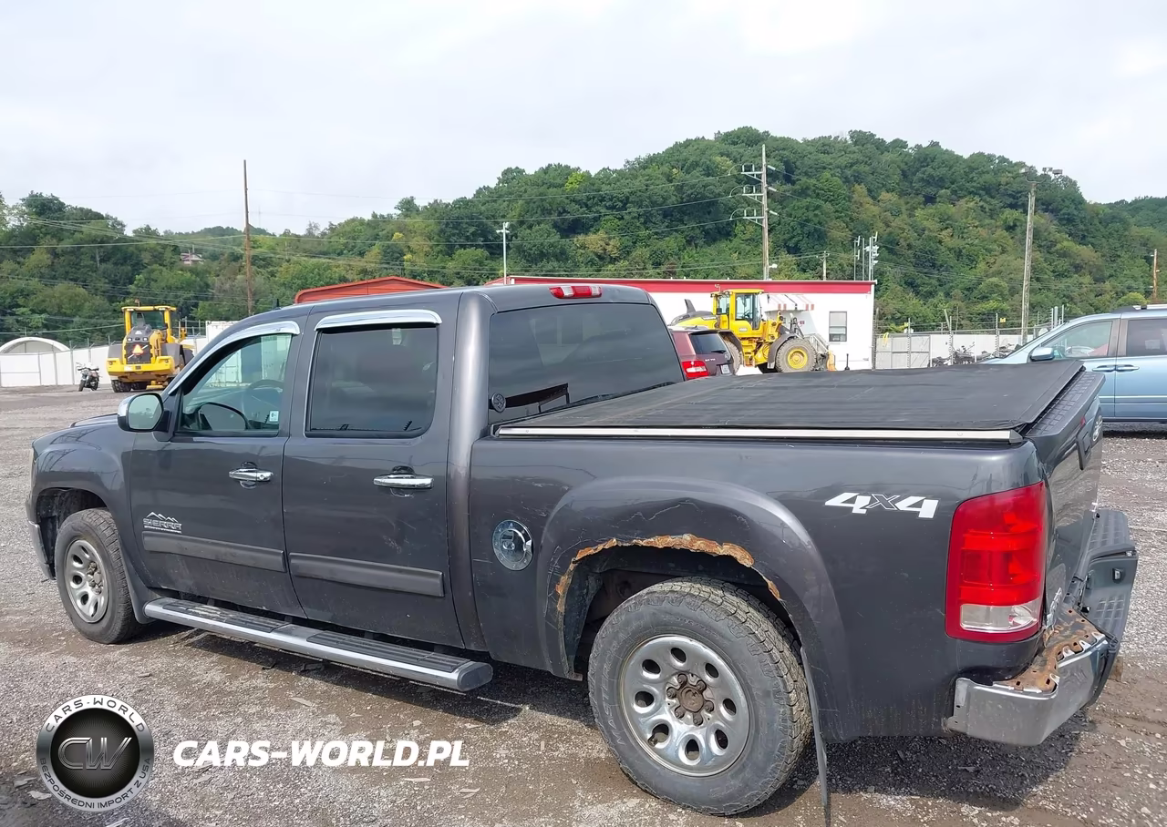 2010 GMC Sierra 1500 Sl VIN:3GTRKUEA6AG270745 - 15