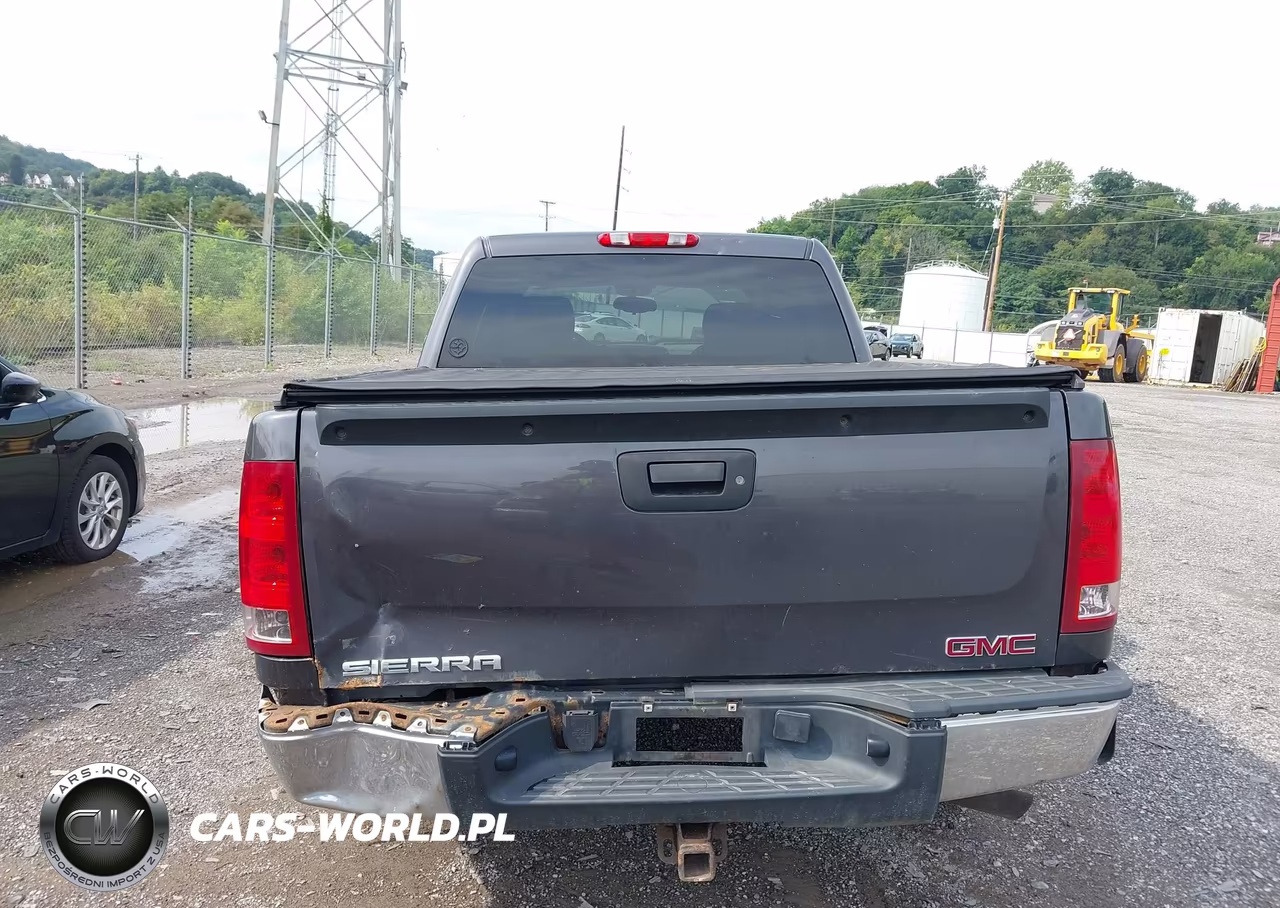 2010 GMC Sierra 1500 Sl VIN:3GTRKUEA6AG270745 - 17
